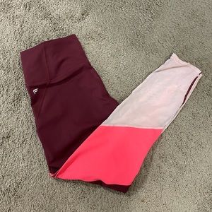 Fabletics 7/8 Tricolor Legging
